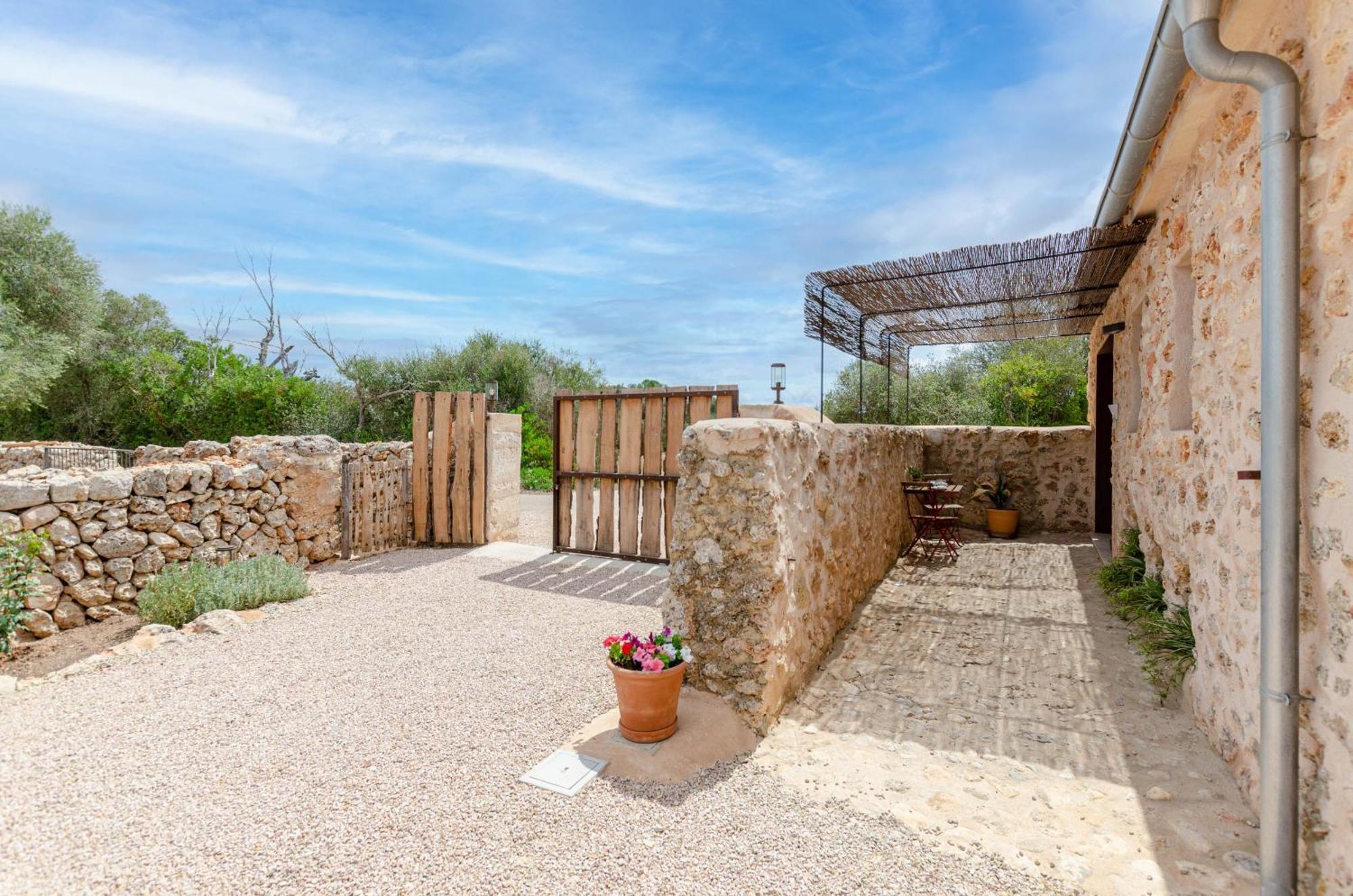 Cal Tio 1 Yourhouse Séjour à la ferme Costitx (Mallorca)